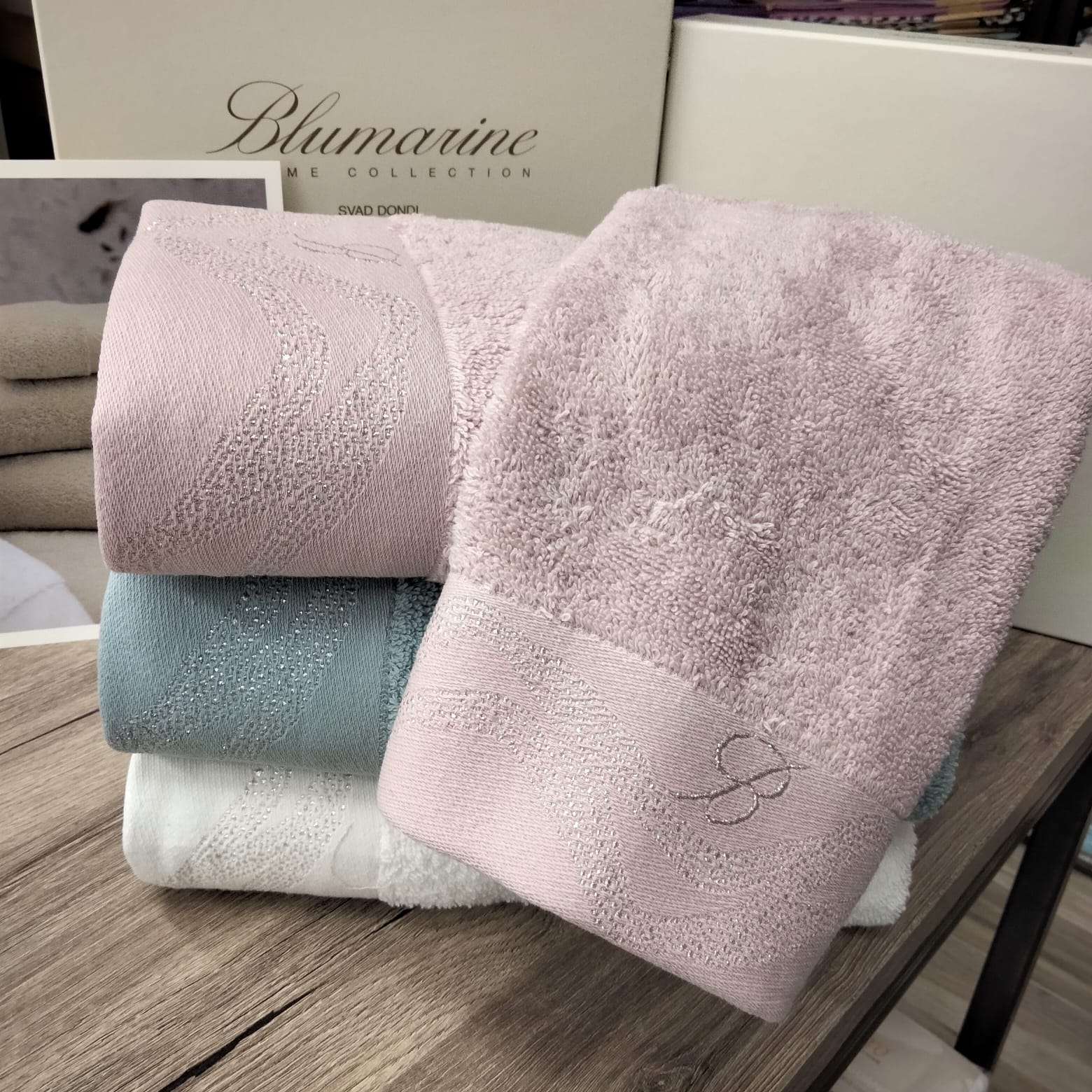 Set Asciugamano Blumarine Modello SAMIRA
